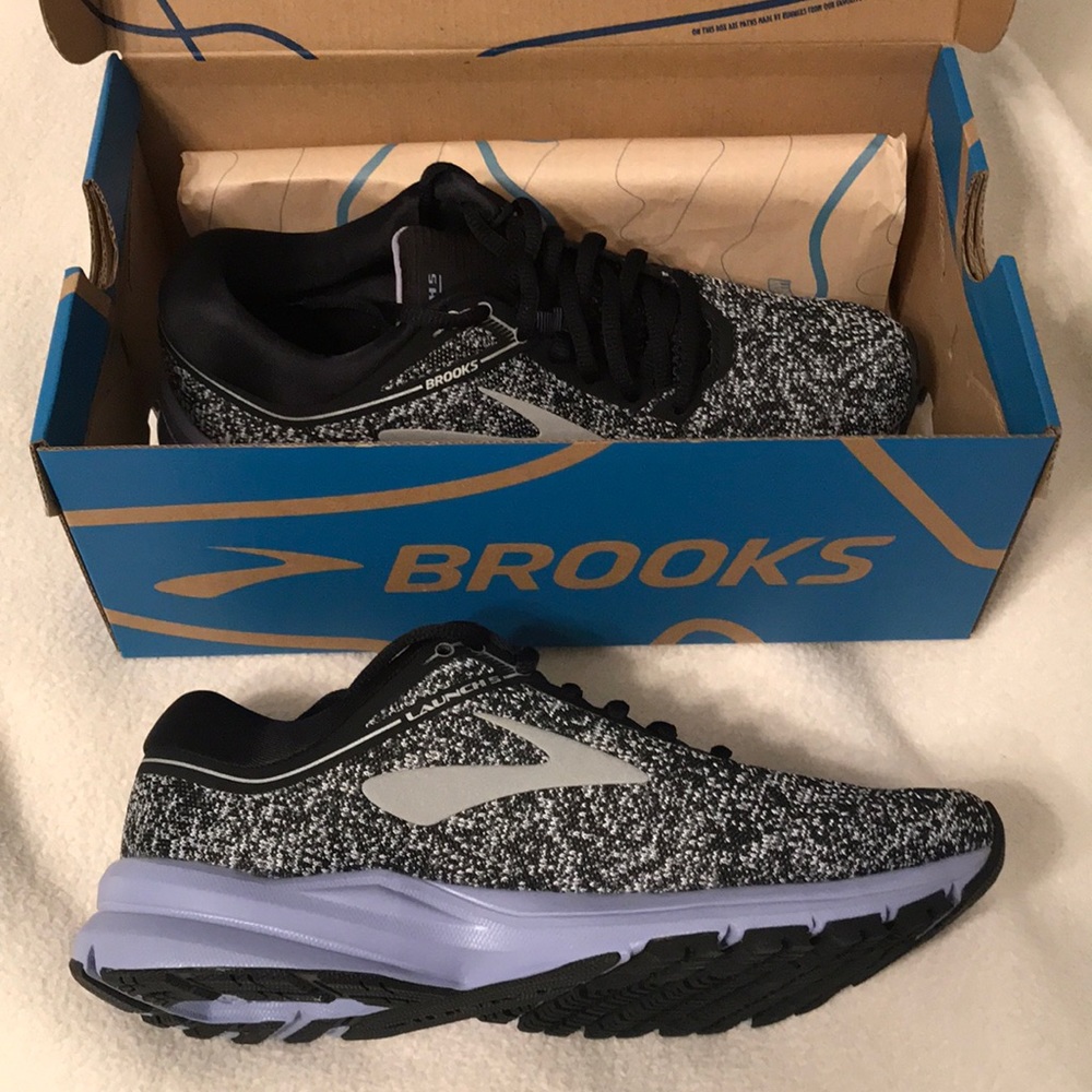 Brooks size 6.5 Running Shoes
